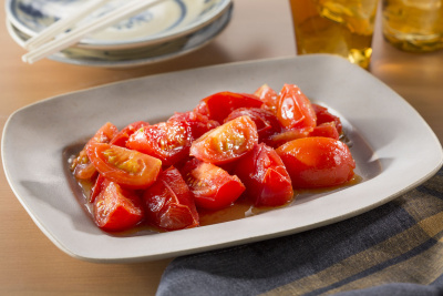 写真：トマトのにんにく炒め
