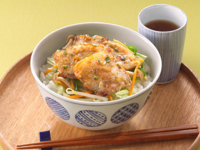 写真：豚ねぎ塩丼