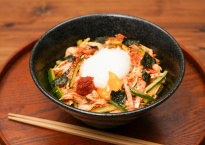 写真：そうめんでビビン麺　