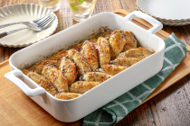 写真：鶏手羽中のオーブン焼き　ローズマリー風味