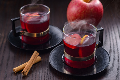 写真：アップルシナモンホットワイン