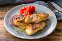 写真：白身魚のソテー　レモン＆マスタード風味