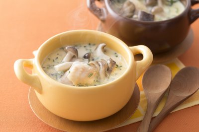 3種のきのこと鶏の豆乳スープ レシピをみる スパイスオブライフ 3種のきのこと鶏の豆乳スープ レシピをみる スパイスオブライフ