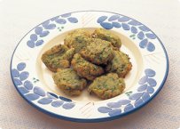 写真:エジプト風豆のコロッケ(タアメーヤ)