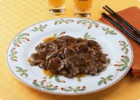 写真:牛すね肉の八角煮